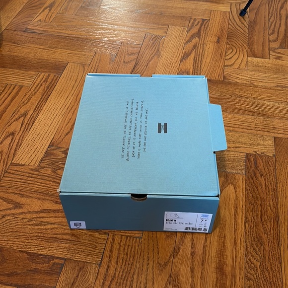 Toms Kaia wedge black suede booties size 7.5 - Picture 5 of 10